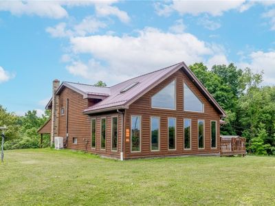 242 Tait Rd