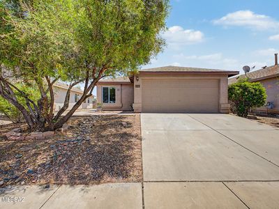 2141 S Saint Suzanne Dr