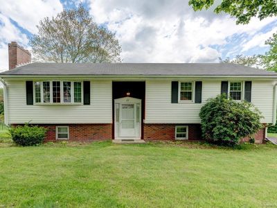 21 Summit Farms Road