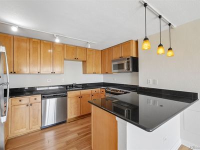1150 Vine Street #806
