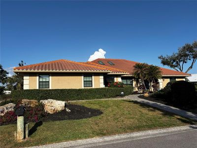 284 Lookout Point Dr