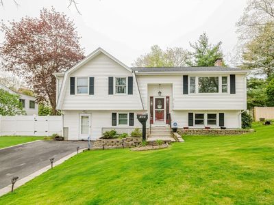 107 Alandale Ave