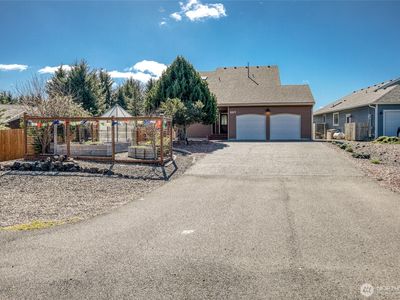 257 Chaparral Street SE