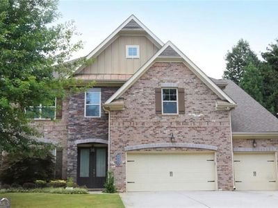 1255 Redbud Dr