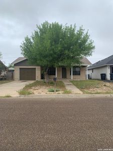 1019 Flores Dr