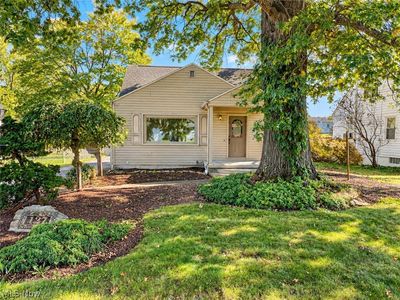 127 Aldrich Rd
