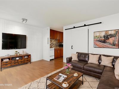 1911 Kalakaua Ave APT 506