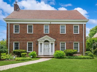 83-24 Edgerton Boulevard