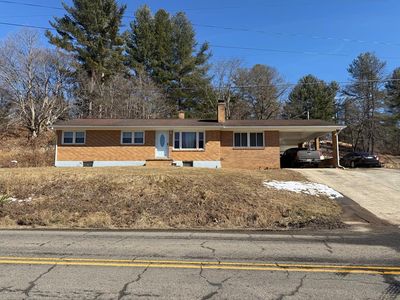 Property at 157 Trapper Dr, Woodlawn, VA