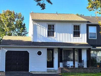 22 Curry Ln