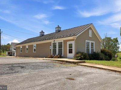 38 Cherry Grove Rd