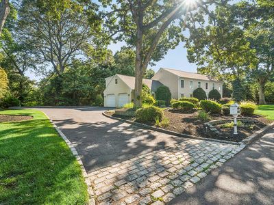 5 Munroe Ave