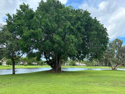 2885 Banyan Boulevard Circle NW