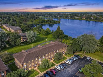 3 Timber Ln APT 3