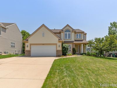 2222 Beatrice Dr NE