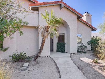1618 Las Casitas Dr