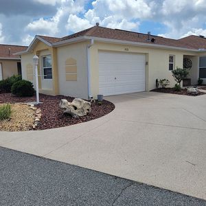 1521 Trenton Ln