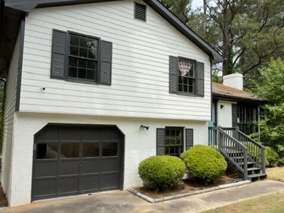 408 Willow Ct SE