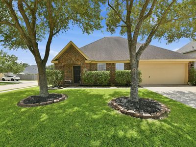 2002 Water Oak Dr