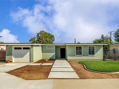 1908 E Walnut Creek Pkwy