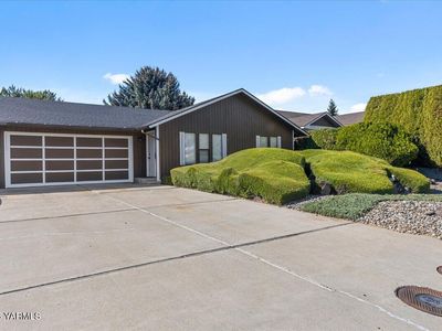 1202 S 39th Ave #A