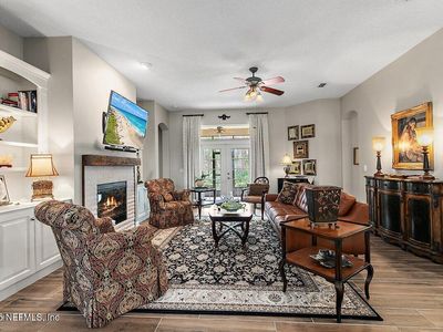 7906 CHASE MEADOWS Drive W