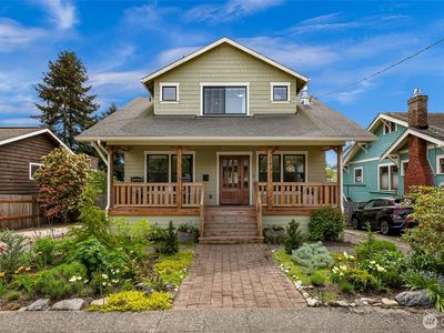 2833 NW 71st Street