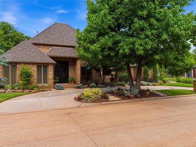 12505 Bocage Dr