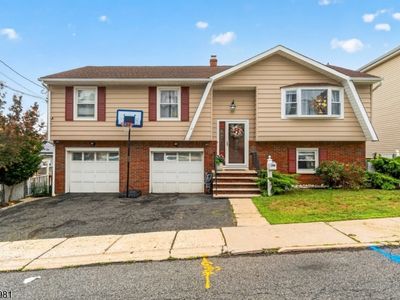296 N 12Th Pl