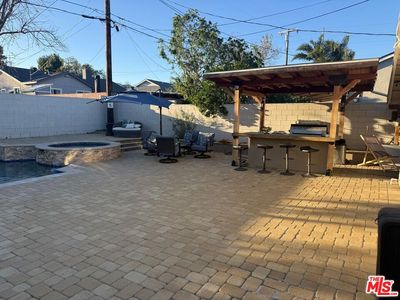 11447 Gothic Ave
