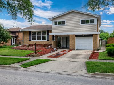 Property at 7745 Beckwith Rd, Morton Grove, IL
