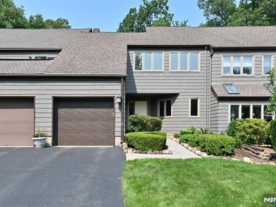 5 Indian Field Ct