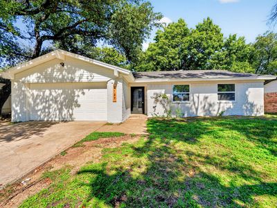 2127 Versailles Dr