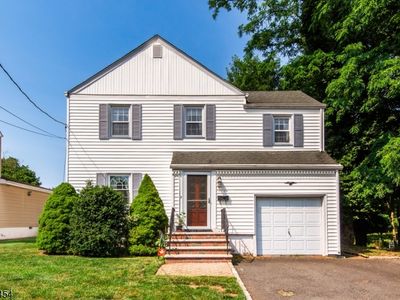 906 Maurice Ave