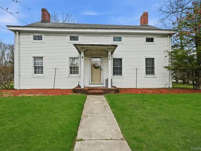 727 Main Street