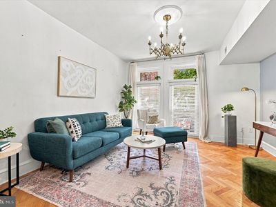 2201 Chestnut St APT 104