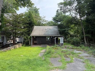 6 N Shenorock Drive