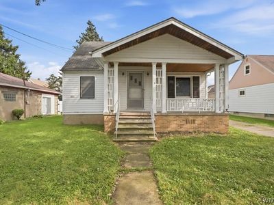 65 Forman St