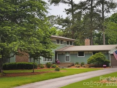 3605 Golfview Dr