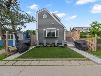 29 Bungalow Walk