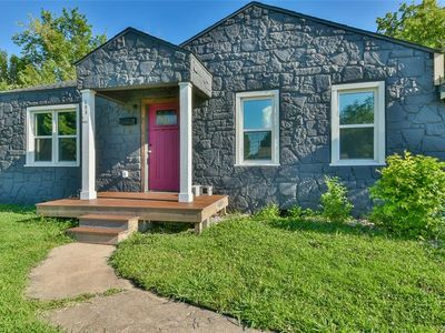 108 E Dale St