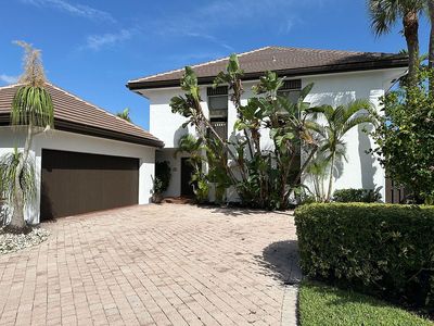 20567 Linksview Cir
