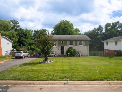 713 W Holly Ave