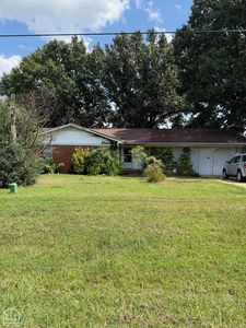 3809 Linwood Dr