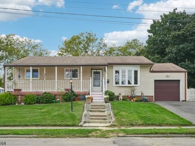 25 Lawrence Dr