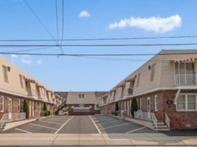 201 N Coolidge Ave APT B2