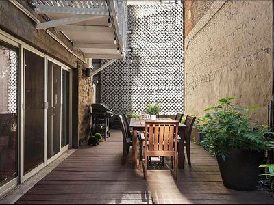 105 E 19th St UNIT GARDEN