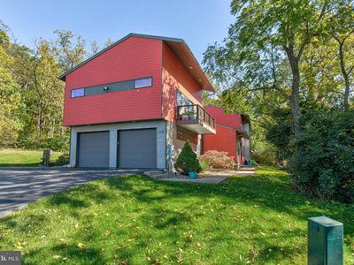 210 Meadowview Dr