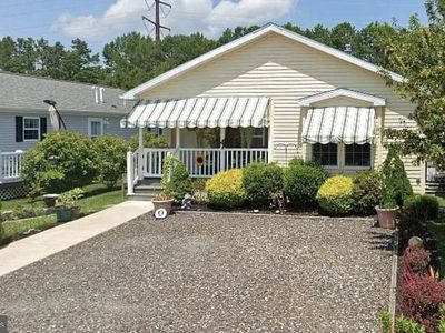 29 Redwood Ln