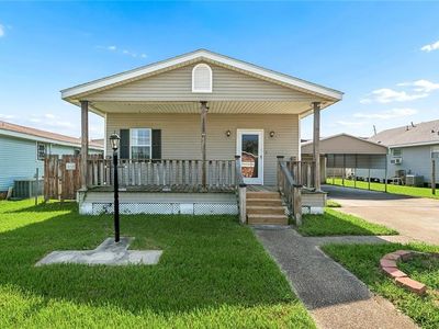 1114 Lesan Dr